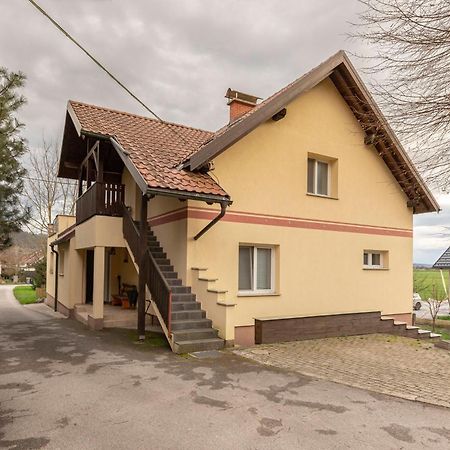 Apartment Tati Dol pri Ljubljani Ngoại thất bức ảnh