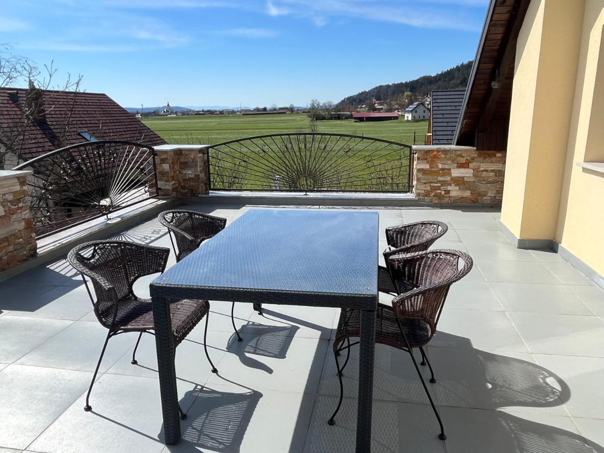 Apartment Tati Dol pri Ljubljani Ngoại thất bức ảnh